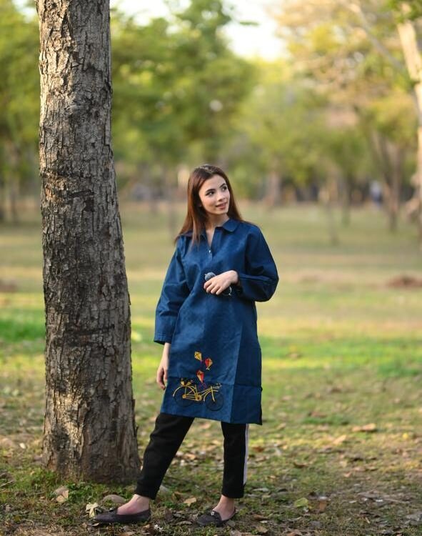 Zargoon Elegant Casual Top – Navy Blue